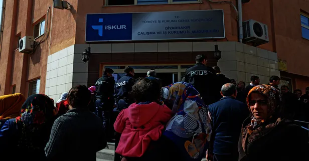 İŞKUR'dan iş arayanlara mest eden haber: Vatandaşlar 1.140 TL ve 4.471 TL'yi anında ceplerine koyuyor