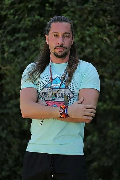 Lüks yaşamın sırrı belli oldu! Şevval Şahin’in sevgilisi Yiğit Marcus Aral parayı böyle kazanmış!