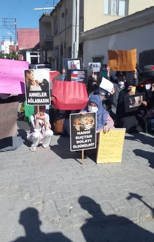 İncirlik'te İsrail protestosu yaşandı