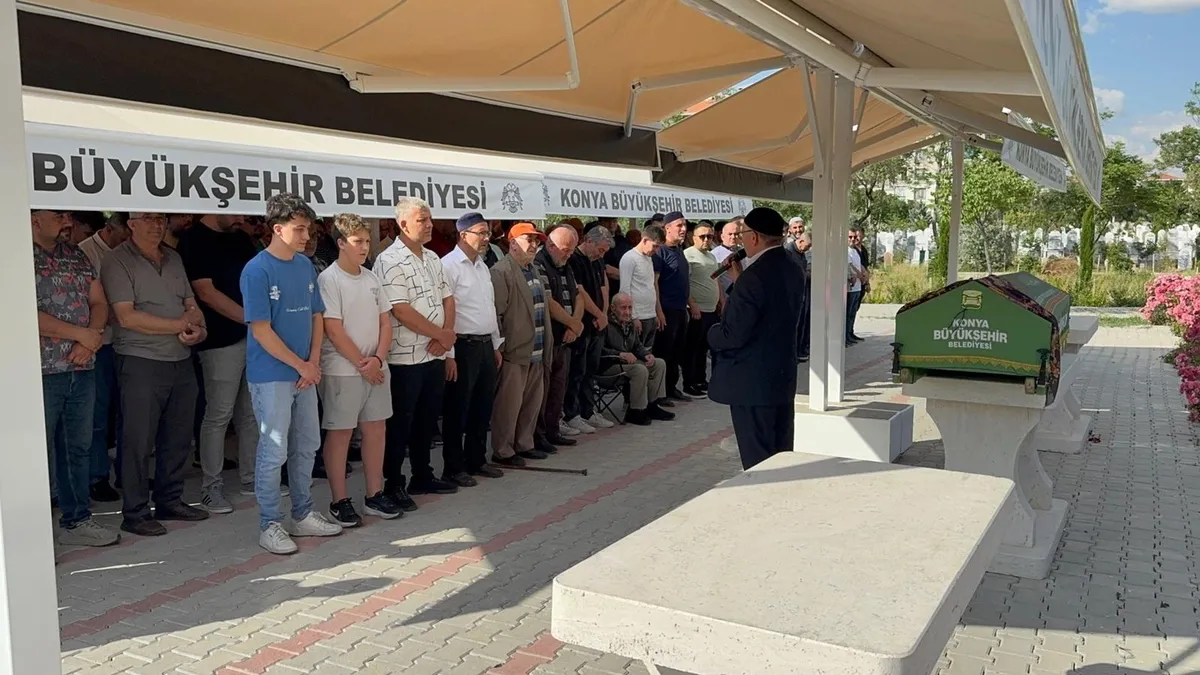 ispartada-tur-minibusu-sarampole-yuvarlandi-5-olu-26-yarali-1782054453426.jpeg Isparta'da tur minibüsü şarampole yuvarlandı: 5 ölü 26 yaralı-4