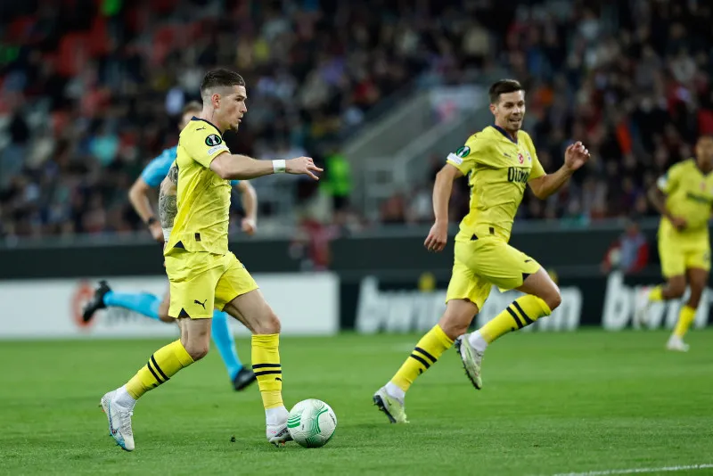 Fenerbahçe'de beklenen oluyor! 3 isim yolcu - 6