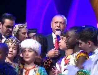 Başkan söyledi, çocuklar eşlik etti!