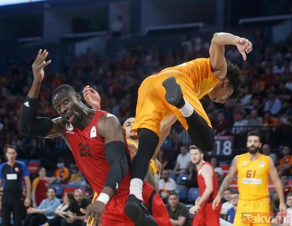 Galatasaray'da kriz! İdmana çıkmadılar - 7