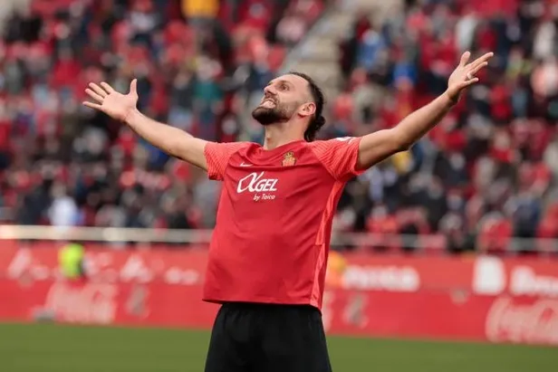 Özel Haber I Vedat Muriç, Türkiye yolcusu! Hem Galatasaray hem Fenerbahçe...-3