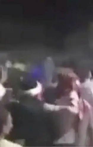 Mısır'da halk darbeciye karşı ayaklandı! "Sisi defol"