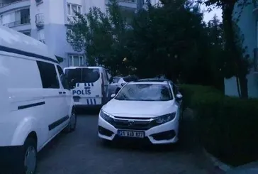 Kan donduran vahşet! Annesini ve kız kardeşini odaya kilitleyip...