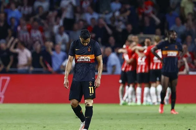 Eindhoven faciası! Galatasaray, PSV deplasmanında 5 yedi