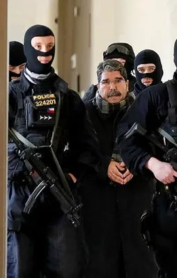 Salih Müslüm'e rahat yok