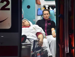 İzmir'de amonyak gazından zehirlenen 25 işçi hastaneye kaldırıldı