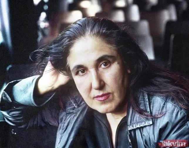 67'lik Semra Özdamar’ın son haline bakın! “Yıllar ona acımamış” Yeşilçam efsanesi Hababam Sınıfı'nın masum yüzlü Semra hocasıydı... - 29