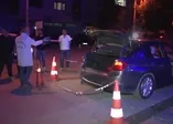 İzmir’de silahlı çatışma: 1’i polis 2 yaralı