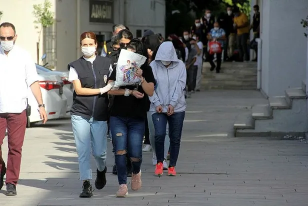 Son dakika: Kendisini diş hekimi olarak tanıtan su tesisatçısı swinger partisine katılan çiftleri dolandırdı-5