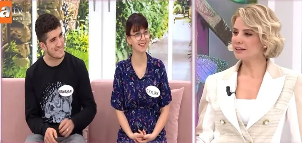 esra-erolda-heyecan-dolu-anlar-ramazan-ve-ceylan-bebeklerinin-cinsiyetini-canli-yayinda-ogrendi-1646843664880.jpg Esra Erol’da heyecan dolu anlar! Ramazan ve Ceylan bebeklerinin cinsiyetini canlı yayında öğrendi!-2