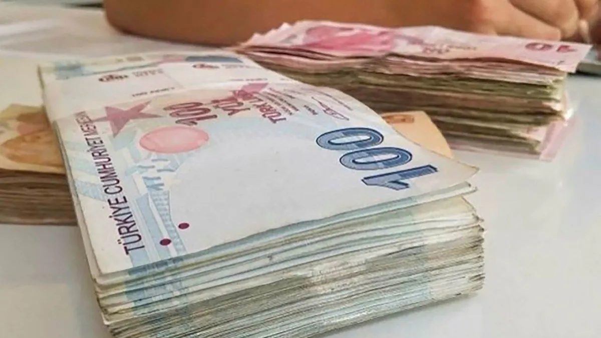 250 BİN TL YILBAŞI KREDİSİ FIRSATI | Faizsiz, düşük faizli ve 3 ay ertelemeli! İş Bankası, Yapı Kredi, Garanti...
