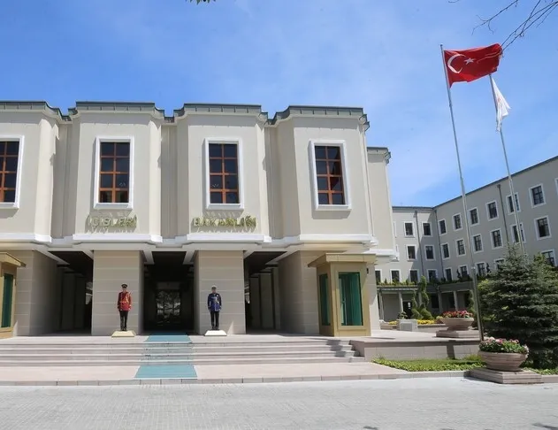 İçişleri atamalarında yeni dönem:  Müdürlük için gereken süre 2 yıldan 3 yıla çıkarıldı