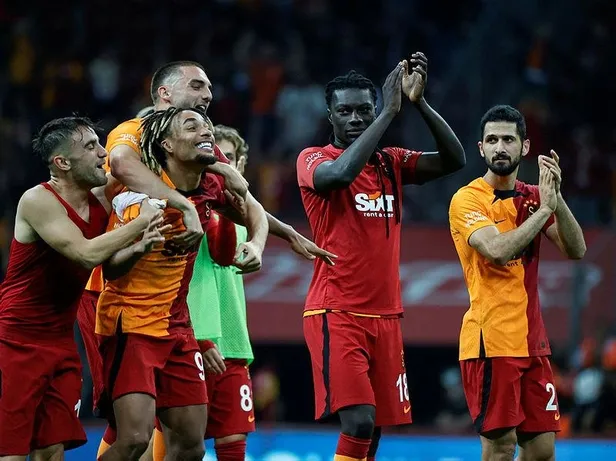 galatasaray-az-atiyor-oz-atiyor-dikkat-ceken-istatistik-1662545985437.jpeg