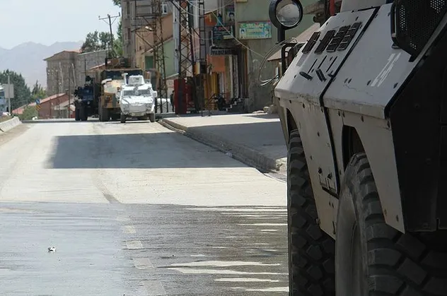 Hakkari'de gösteri ve yürüyüşlere geçici yasak!