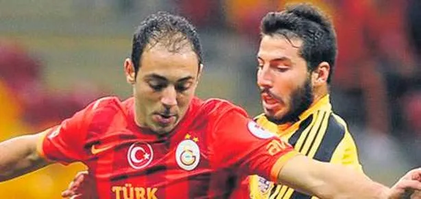 Amrabat Malaga’dan geri dönüyor!