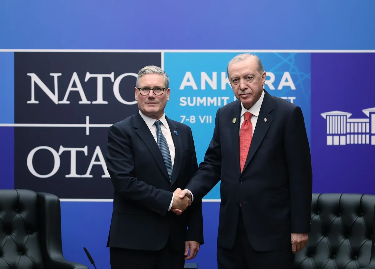 nato-zirvesinde-ikili-temaslar-baskan-erdogan-macron-meloni-merz-ve-starmer-ile-gorustu-1783523176991.jpeg NATO Zirvesi'nde ikili temaslar: Başkan Erdoğan Macron, Meloni, Merz, Şara ve Starmer ile görüştü-7