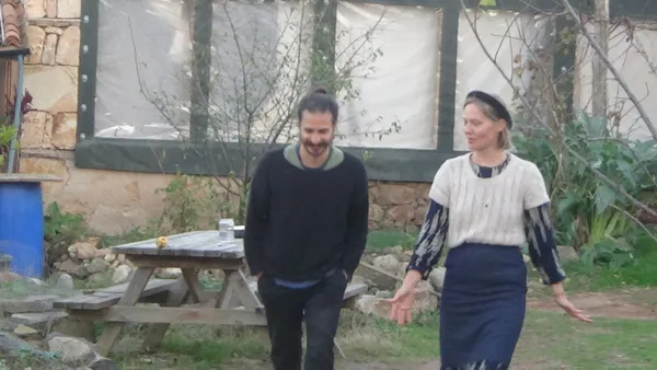 amerikali-cift-2-yil-once-canakkale-bayramice-yerlesti-tarimla-ugrasiyor-1607065710062.jpg Amerika'dan 2 yıl önce gelen çift Çanakkale'ye yerleşti ve kendini tarıma verdi - 3