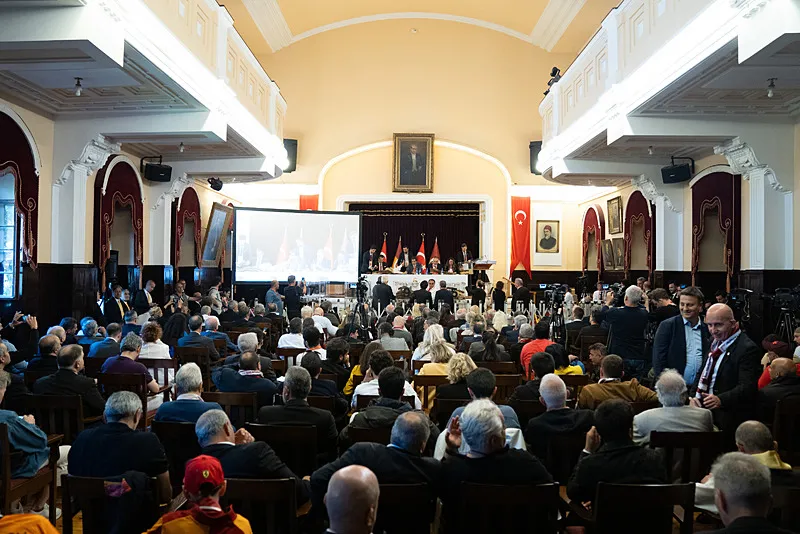 Transfer resmen açıklandı: Ligue 1'in yıldızı Galatasaray'a! Icardi'nin partneri olacak - 5