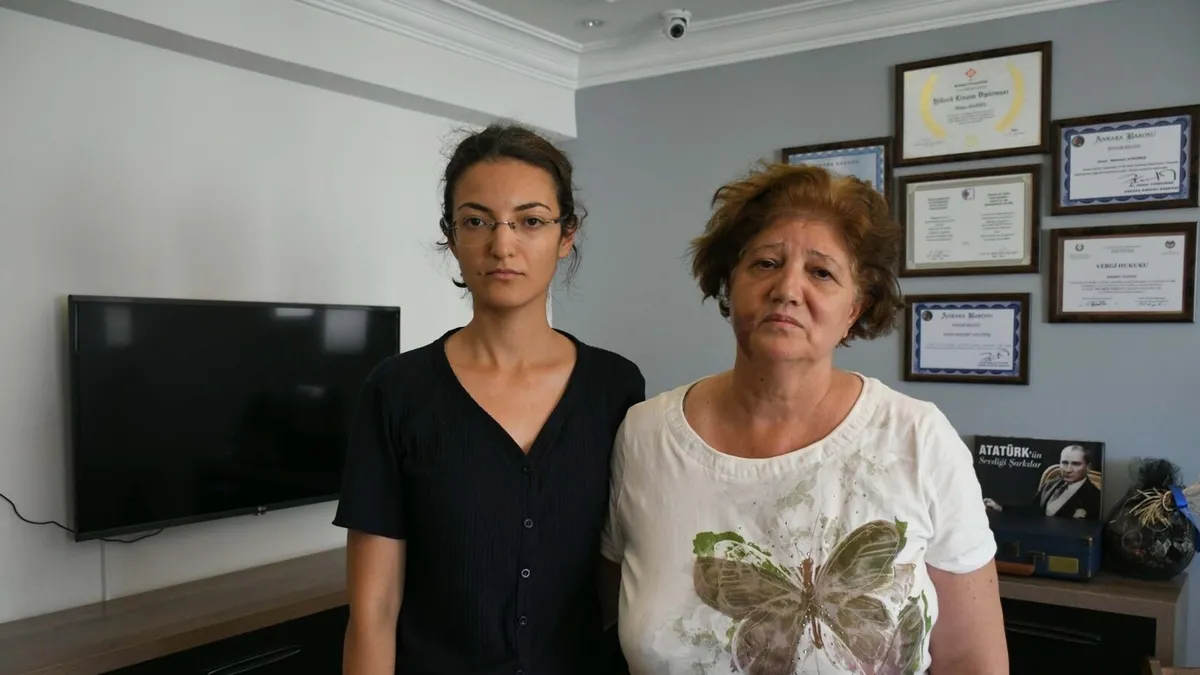 Kuşadası'nda tapulu dehşet! Evine giden anne ile iki çocuğu bıçaklandı: 2 şüpheli tutuklandı