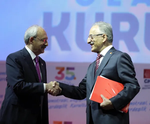 CHP'de koltuk kavgası alevlendi! Ekrem İmamoğlu kurultay istedi, Kemal Kılıçdaroğlu rest çekti: MYK'ya ince ayar-17