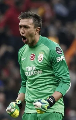 Galatasaray, yıldızıyla nikah tazeledi