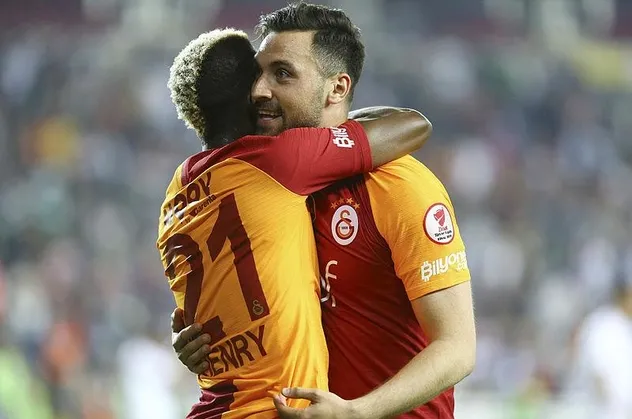 İtalyan basınından bomba iddia! Sinan Gümüş...
