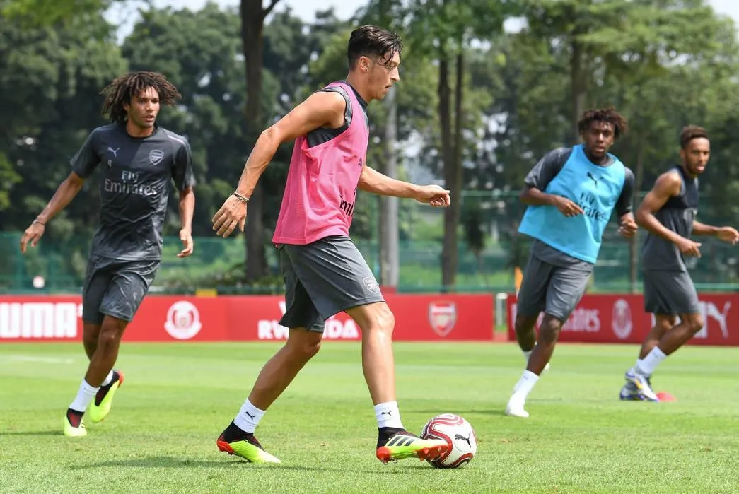 Arsenal'dan Özil paylaşımı - 5