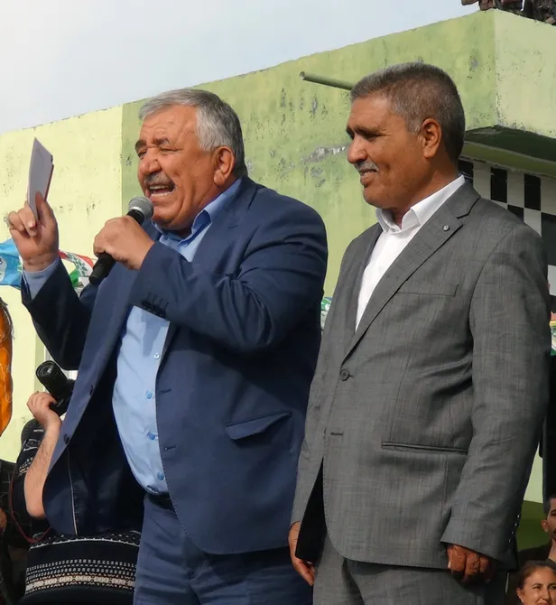 HDP mitinginde "terör propagandası" yapan eski Siirt Belediye Başkanı Selim Sadak gözaltına alındı-1