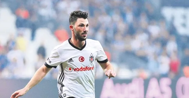 Stuttgart Tolgay’dan vazgeçmek bilmiyor