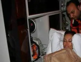 Avşar'ın ayağı kırıldı