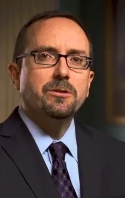 John Bass'a destek bakın kimlerden geldi?