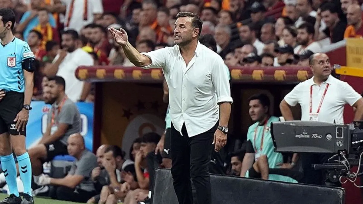 Galatasaray Teknik Direktörü Okan Buruk, Fenerbahçe'yi gözüne kestirdi: Başrolde Osimhen var