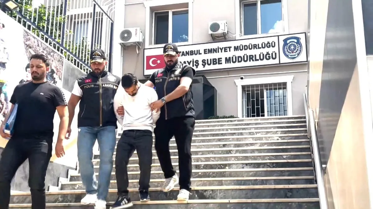 1786266982151.jpeg Bedriye Karaçay cinayetinde kan donduran ifade! Eşini boğdu, battaniyeye sarıp ormana bıraktı, kayınvalidesiyle hiçbir şey olmamış gibi sohbet etti-7