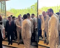 Başkan Erdoğan Muğla’da! Cuma namazını Okluk Millet Camii’nde kıldı: Vatandaşlar bol bol hatıra fotoğrafı çektirdi