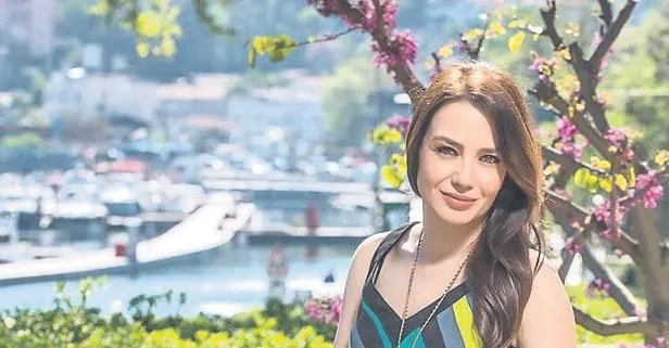 Reha Muhtar’ın eski eşi Deniz Uğur ile Nilüfer ve kızı Ayşe Nazlı arasındaki kriz, tatlıya bağlandı