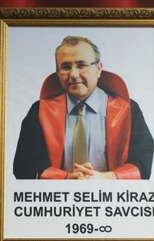 Şehit Cumhuriyet Savcısı Mehmet Selim Kiraz'ın kanı Ahmet Şık ve İsmail Saymaz'ın ellerinde!