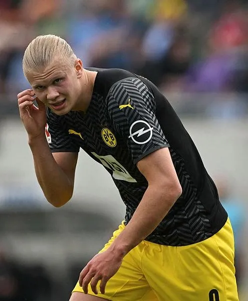 son-dakika-manchester-city-erling-haalandi-transfer-ettigini-duyurdu-1652193825353.jpeg Son dakika: Manchester City, Erling Haaland'ı transfer ettiğini duyurdu-5