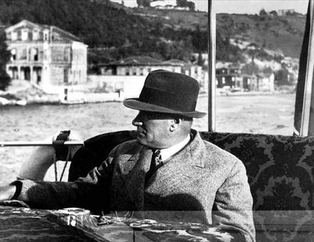 Genelkurmay arşivlerinden 19 Mayıs'a özel Atatürk fotoğrafları