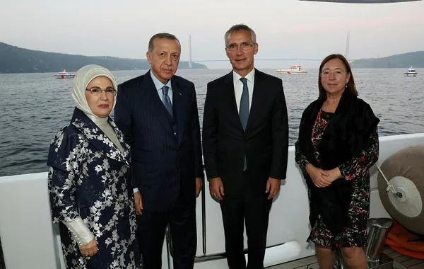 natodan-turkiyeye-tahil-krizi-ovgusu-takdirle-karsiliyoruz-1667933840634.jpeg NATO'dan Türkiye'ye "tahıl krizi" övgüsü: Takdirle karşılıyoruz-3