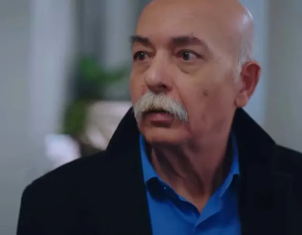 44-bolum-1-fragmani-kizilcik-serbetinde-2-ismin-arasi-bozuldu-evinden-kovuldugu-yetmedi-bir-de-1702804047627.jpg Kızılcık Şerbeti'nde 2 ismin arası bozuldu! 44. bölüm 1. fragmanı! Evinden kovulduğu yetmedi bir de...-2