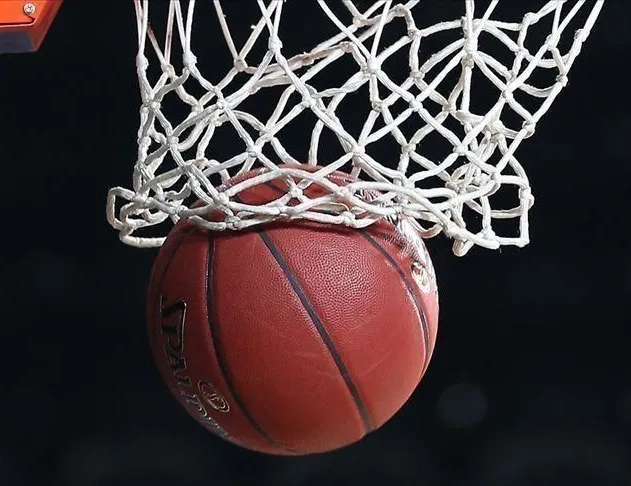 Fener ve Efes sahne alıyor