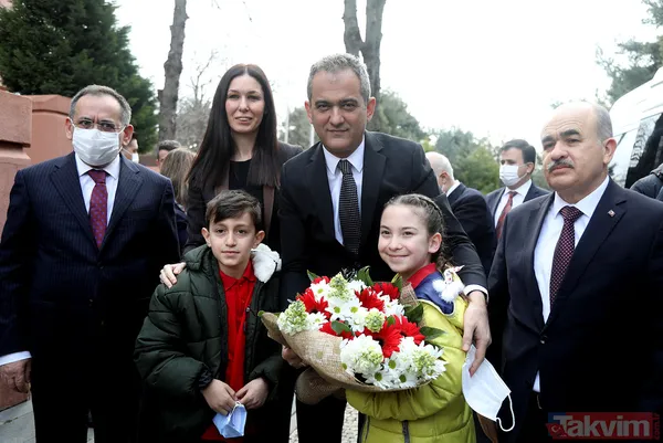 'İlk defa' diyerek duyurdu! MEB'den güzel haber... Öğrencilerden 'Sınıfta kalma' ve LGS talebi! Milli Eğitim Bakanı Mahmut Özer'den flaş açıklama! - 4