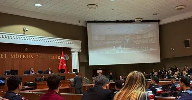 Akın Gürlek'i tehdit etmişti! Ekrem İmamoğlu hakim karşısına çıktı... Ne kadar ceza istendi? | Mahkemeden yeni görüntü | İşte ifadesi