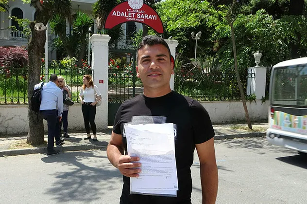 Kavgada kopan kulağını martı kaptı! İstanbul'da inanılmaz olay