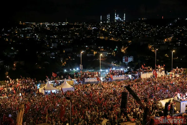 15 Temmuz Şehitler Köprüsü'ne akın akın geldiler - 8