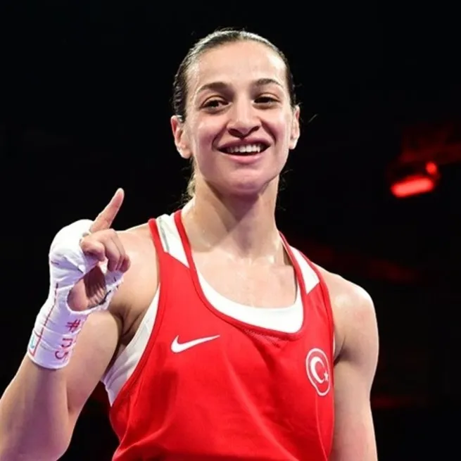 Buse Naz Çakıroğlu’ndan gümüş madalya