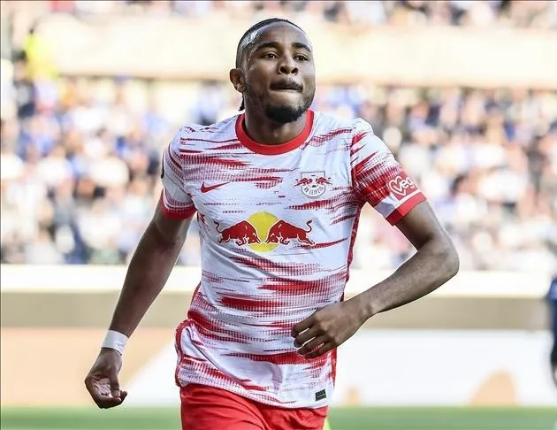 Manu’nun gözü Nkunku’da